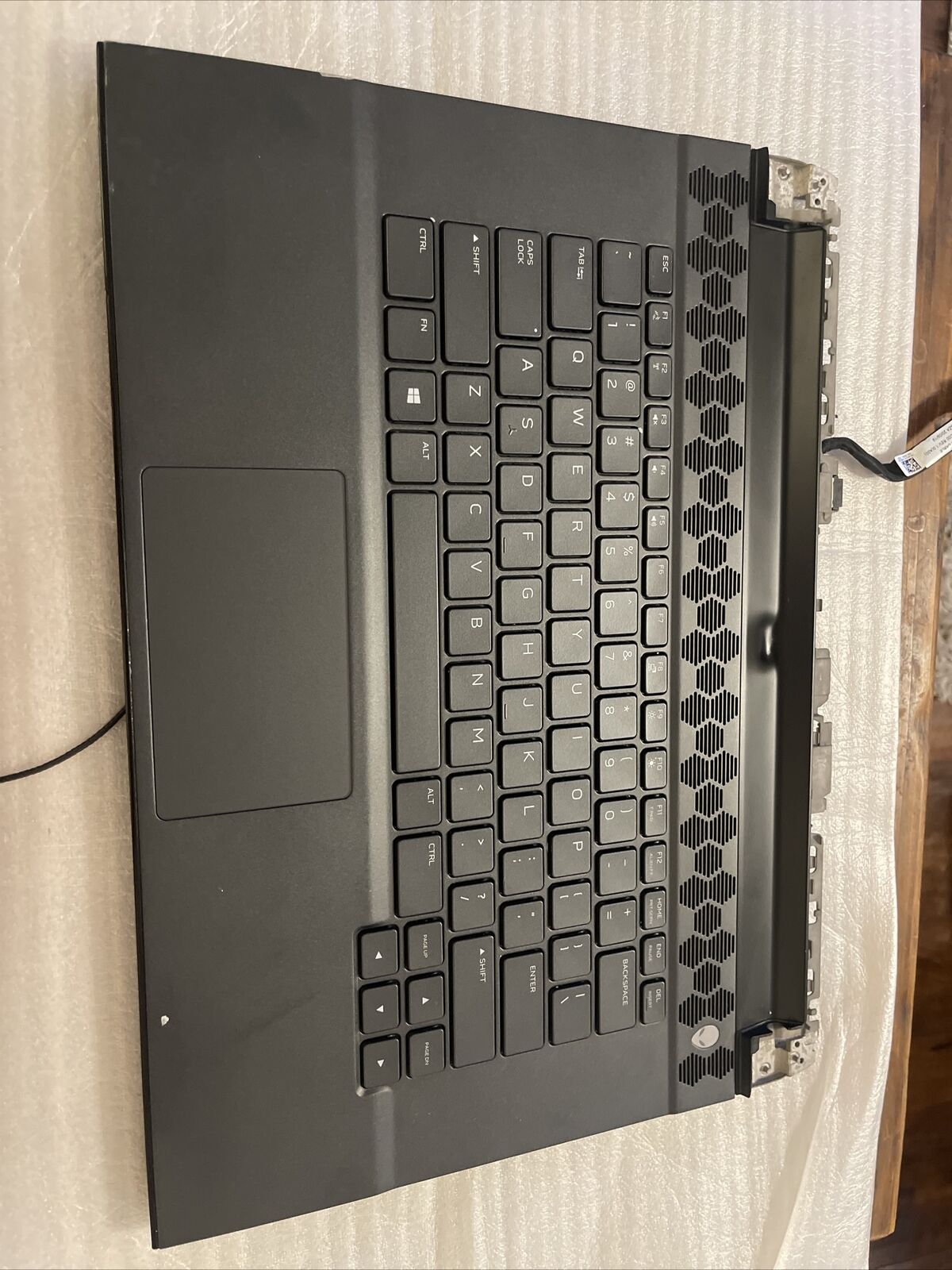 Dell  Alienware15 M15 R3 Palmrest us english Keyboard extras 3DYGJ 03DYGJ P5 H2