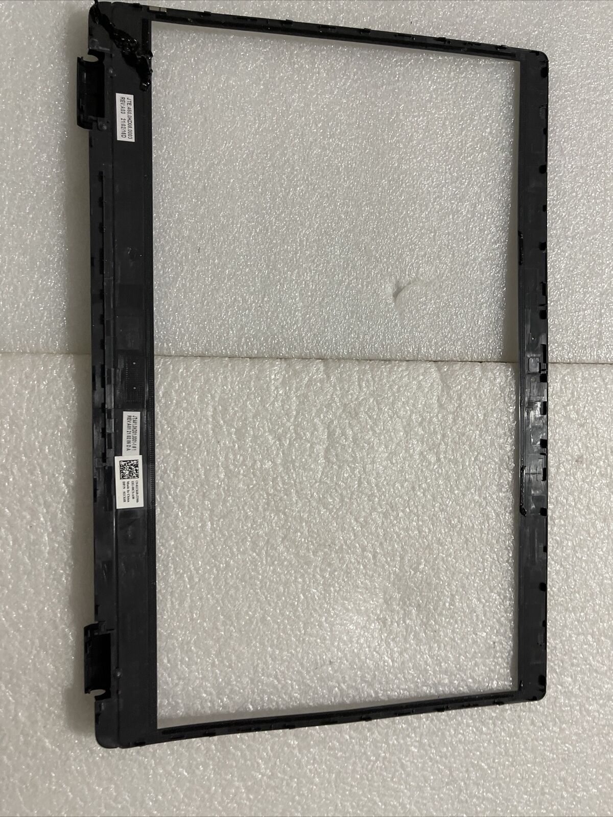 Dell Latitude 3510 P101F LCD Bezel Cover GCK6R 0GCK6R 460.0KD08.0003 N2