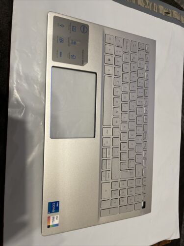 Dell Inspiron 15 5000 15.6" Palmrest spanis backlit  Keyboard HUP16 6XCC3 P4 S1