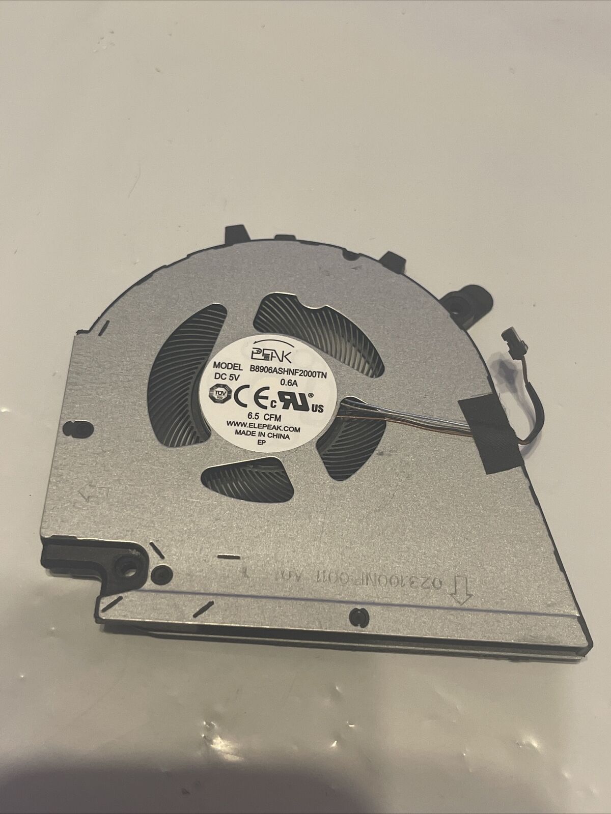 Genuine DELL Cooling Fan EG50050S1-CI20/CI30-S9A DC5V 0.40A 4Pin CNNWF 0CNNWF