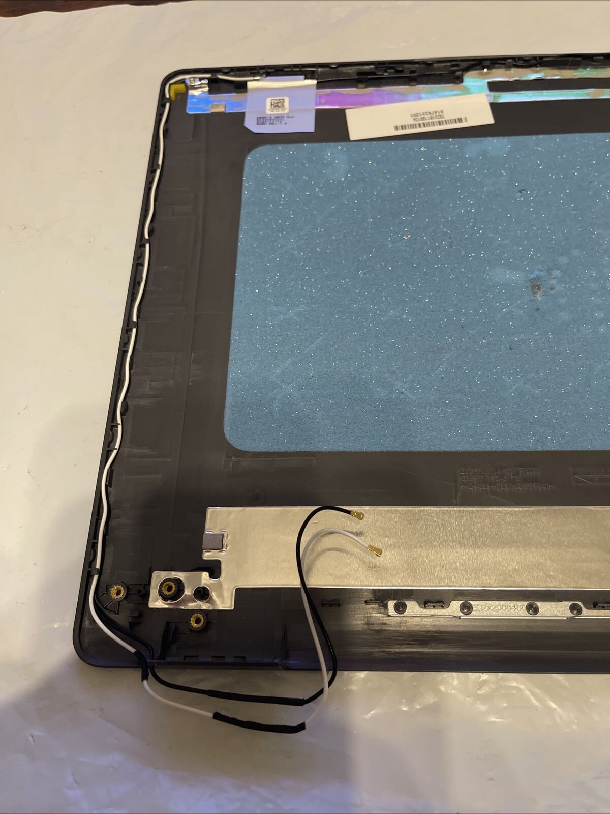 Genuine Dell Inspiron 15 3501 LCD Top Back Cover Assembly HUB02 8WMNY C2 P11