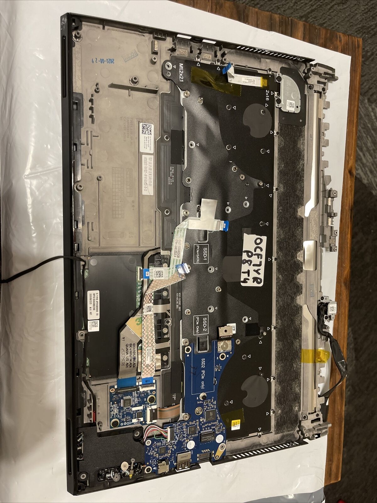 Dell Alienware M17 R3 Palmrest Upper Case/w Keyboard  0CF7YR 00KP6D BLACK P8 T4