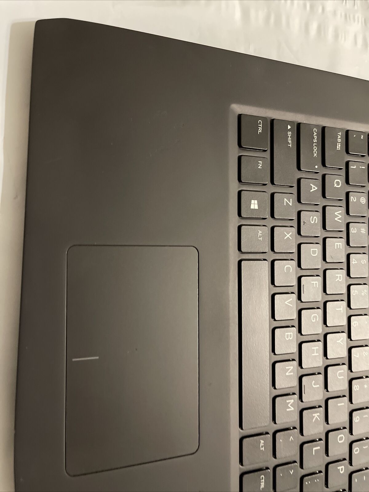Dell Alienware M17  Laptop Palmrest Keyboard Touchpad Extras GYGKG 0GYGKG H2 P1