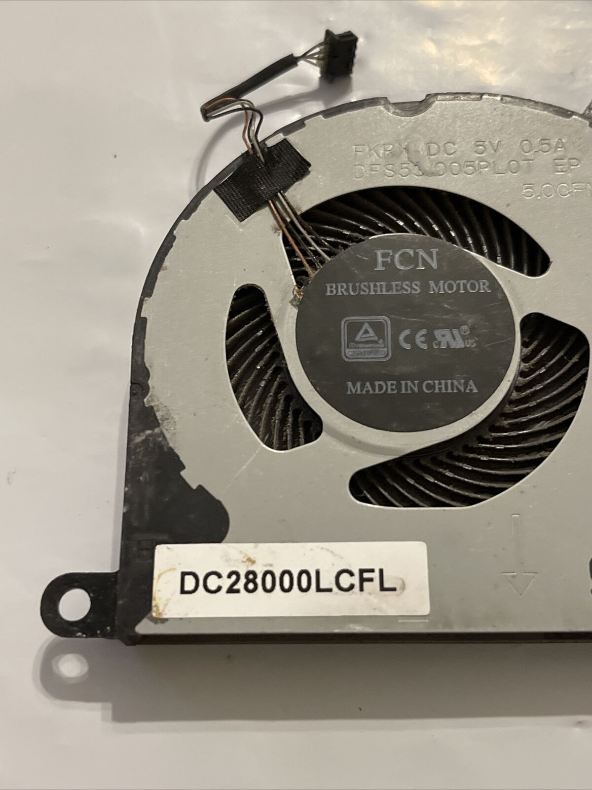 Genuine Dell Latitude 5491 CPU cooling fan  9YGNW 09YGNW