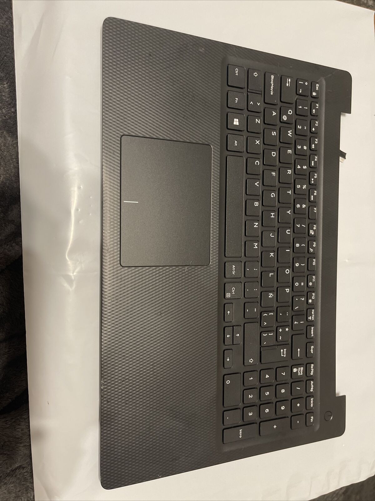 Dell Inspiron 15 3000 Series Palmrest Touchpad SP BCL Keyboard HUG33 P4MKJ P6