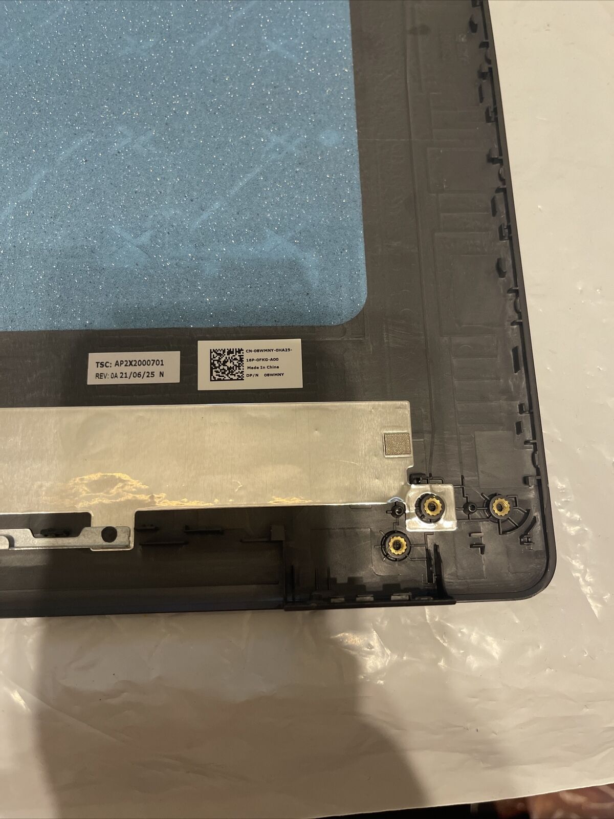 Genuine Dell Inspiron 15 3501 LCD Top Back Cover Assembly HUB02 8WMNY C2 P10
