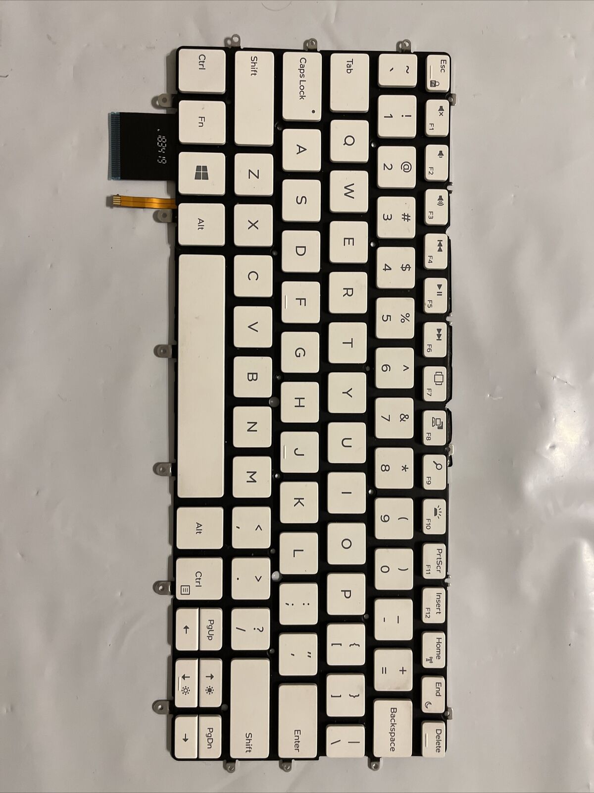DELL XPS 9370 9380 Laptop Backlit, US UI English White Keyboard 0RMCR1 RMCR1