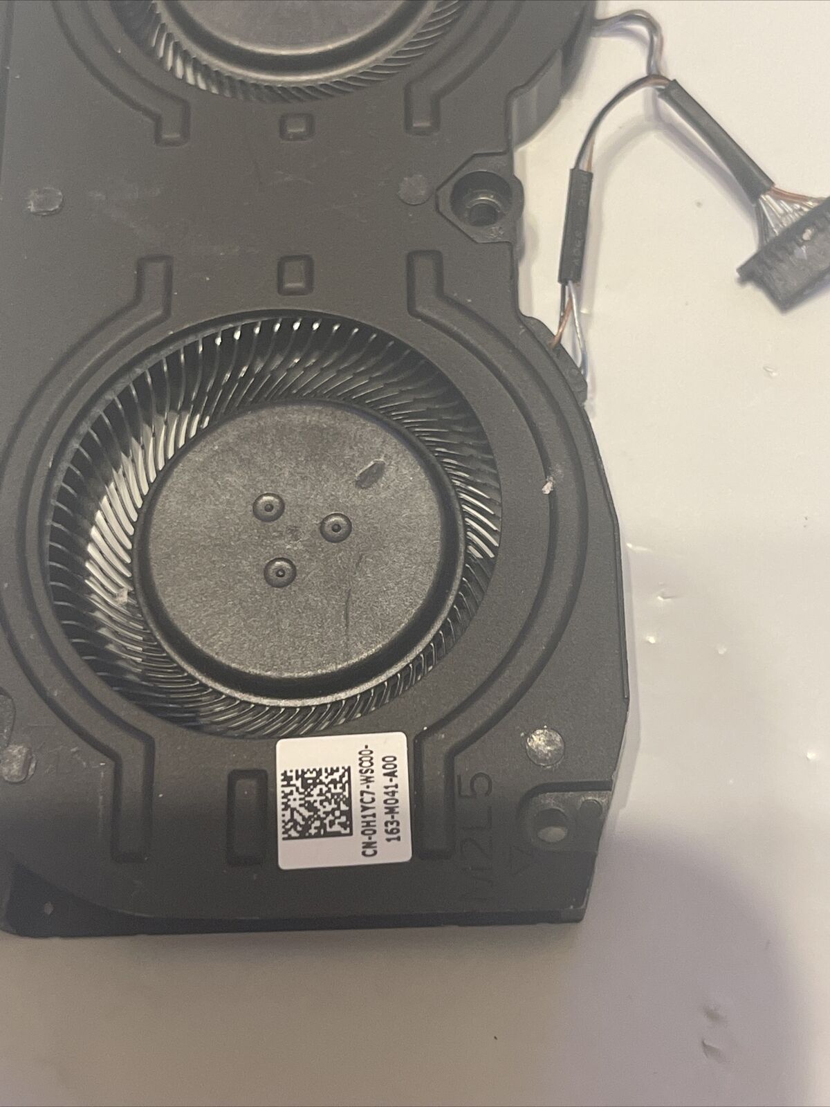 Genuine Dell Inspiron cooling fan Inspiron 7610 6Plus ins 6-7610  H1YC7 0H1YC7