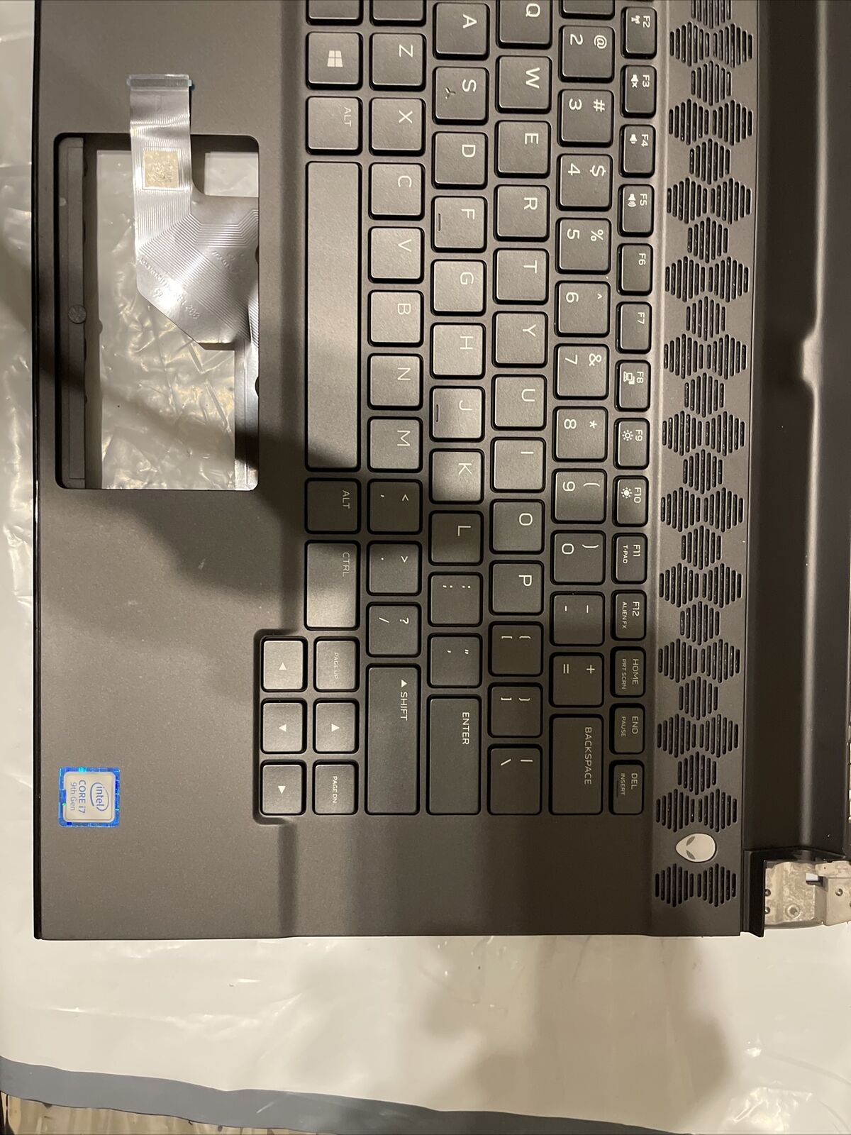 Dell Alienware M15 R2 CLaptop Palmrest Keyboard Assembly 1YRDC  MVM8D 3Y4P9 P8
