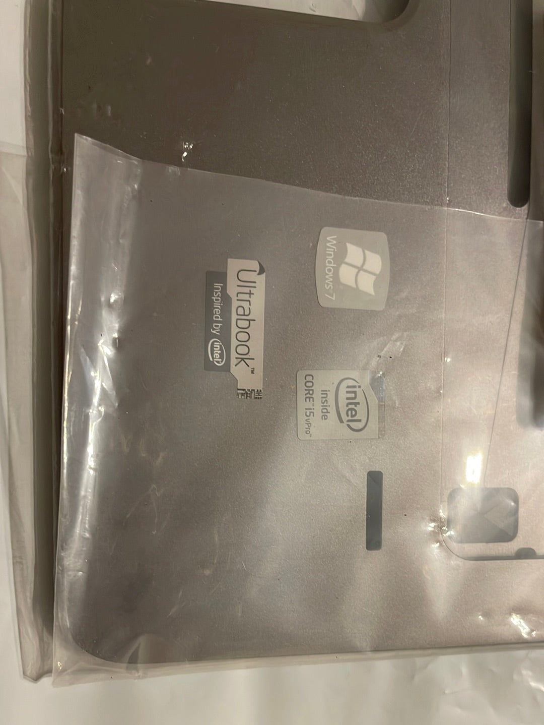 HP EliteBook Folio 1040 G1 Palmrest Without Touchpad 739576-001